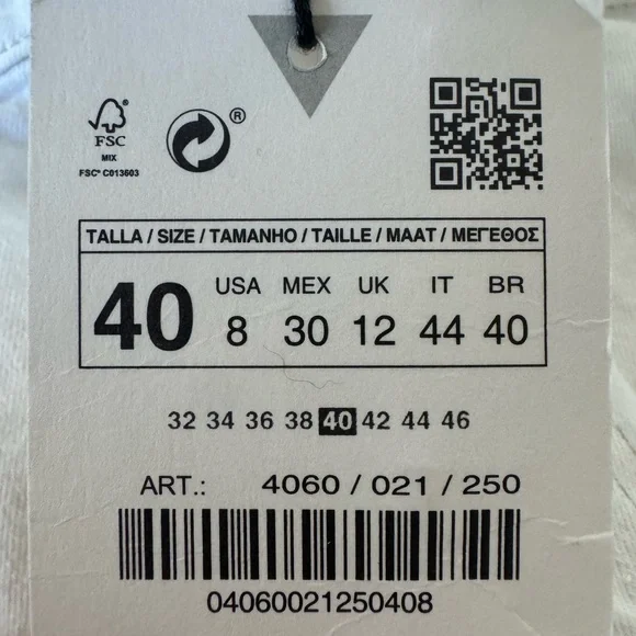 Zara Turn Up Wide Leg Jeans (White, Size USA 8, Tags Included) - Picture 6 of 8